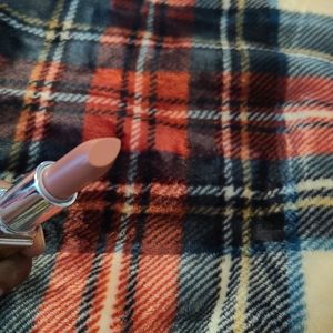Elizabeth Arden Moisturizing Lipstick "Sweet Pink"